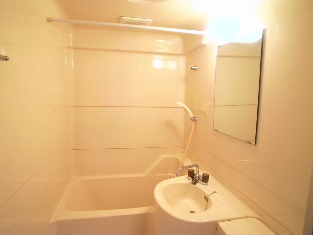 サンポート・６ 風呂画像