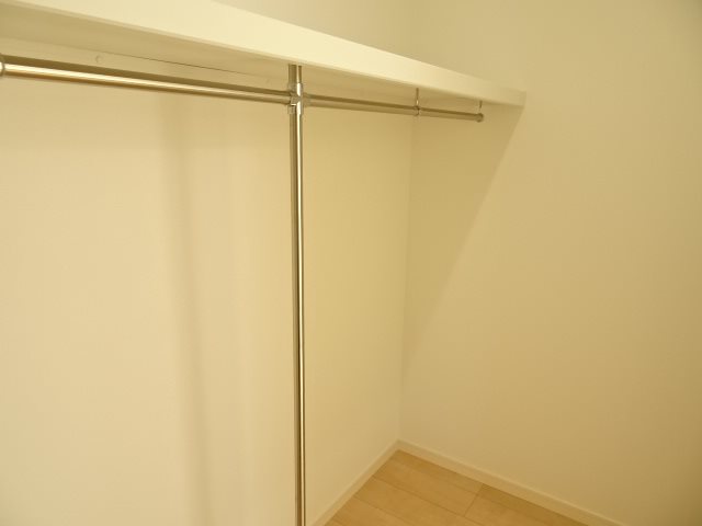 ブランパルフェ薬師堂 収納