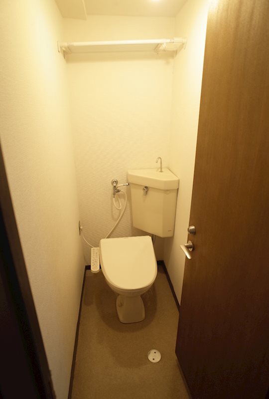 シャンボール石名坂 トイレ