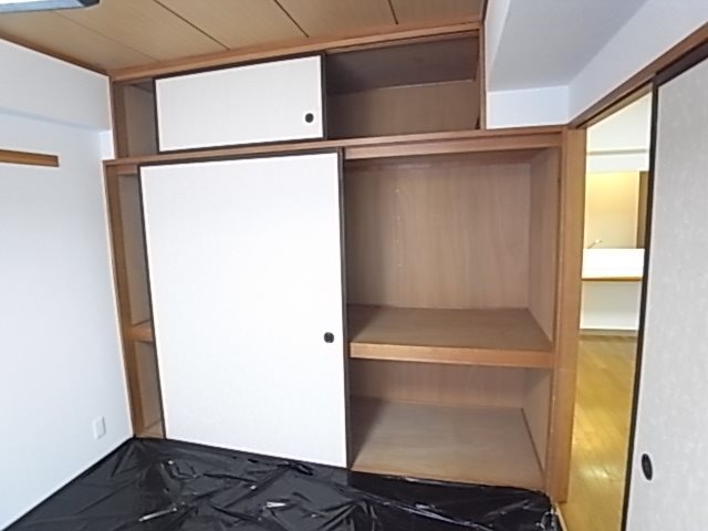 朝日プラザ柏木 収納