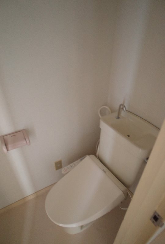 ライオンズマンション二十人町 トイレ
