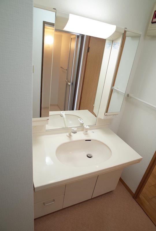 上杉五番館 ※室内写真は別のお部屋の写真になります。