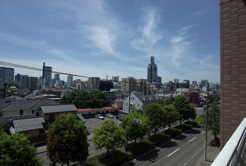 上杉五番館 ※室内写真は別のお部屋の写真になります。