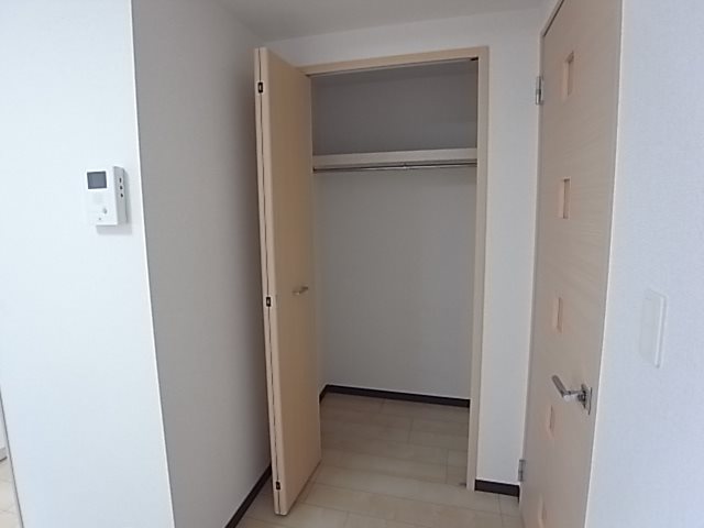 銀杏ハイツ立町 収納