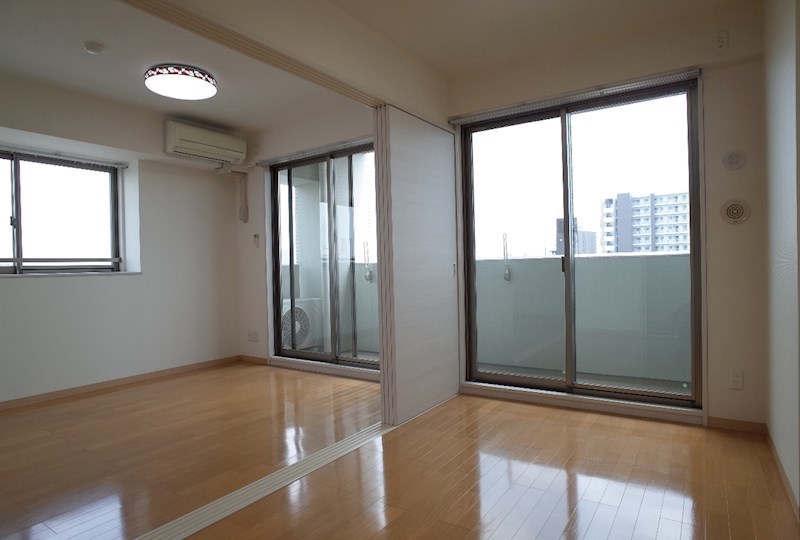 M CHATELET ※写真は他のお部屋になります
