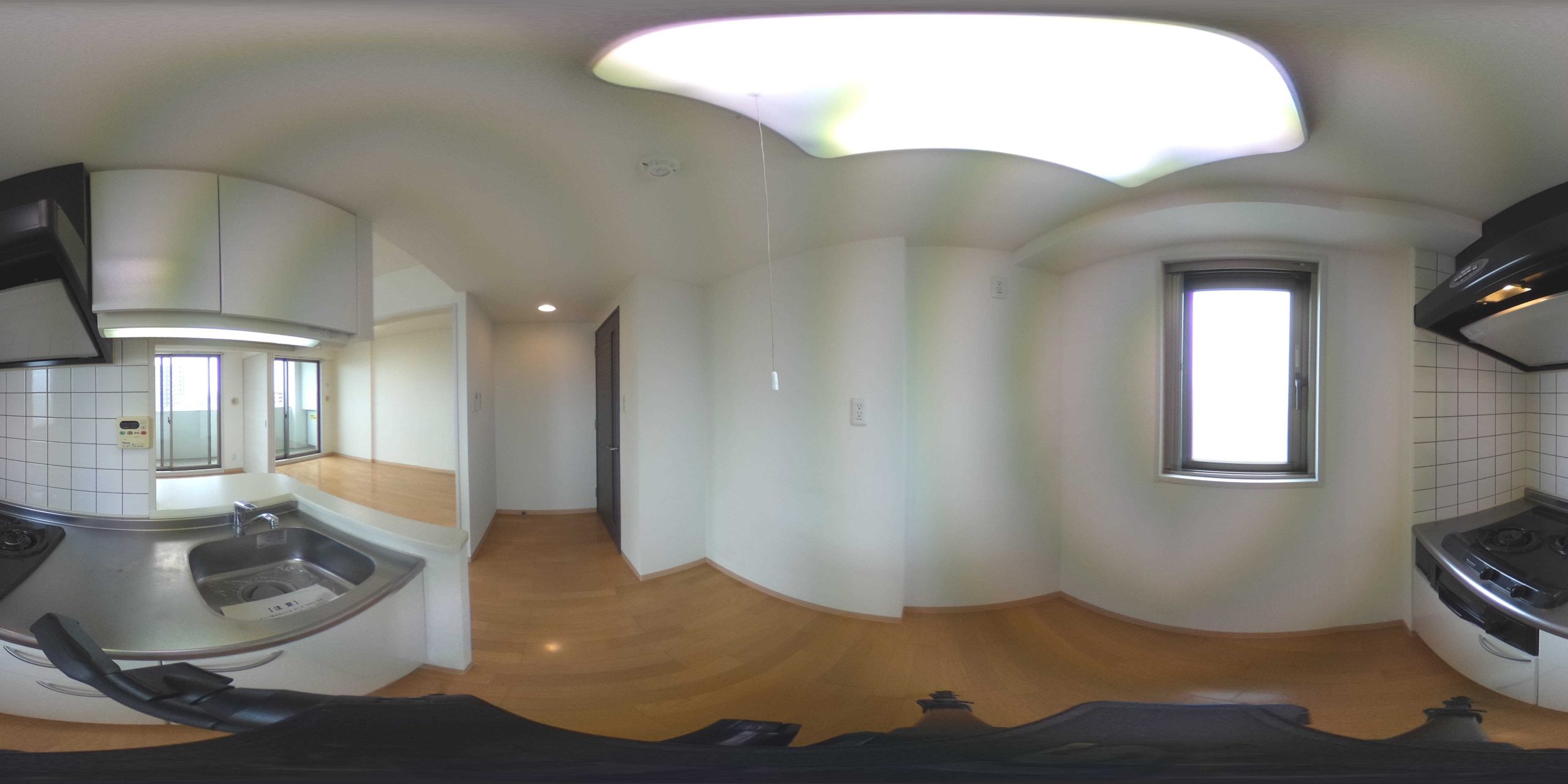 ※写真は他のお部屋になります