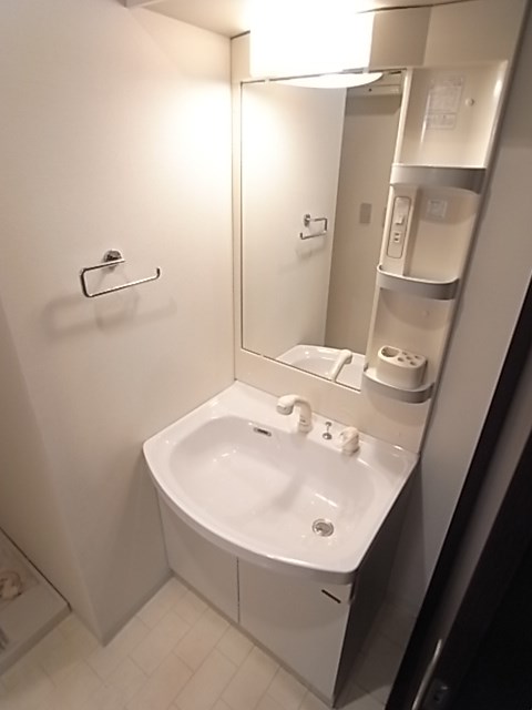 ヴィアーレ勾当台Ⅰ ※別のお部屋の写真になります。