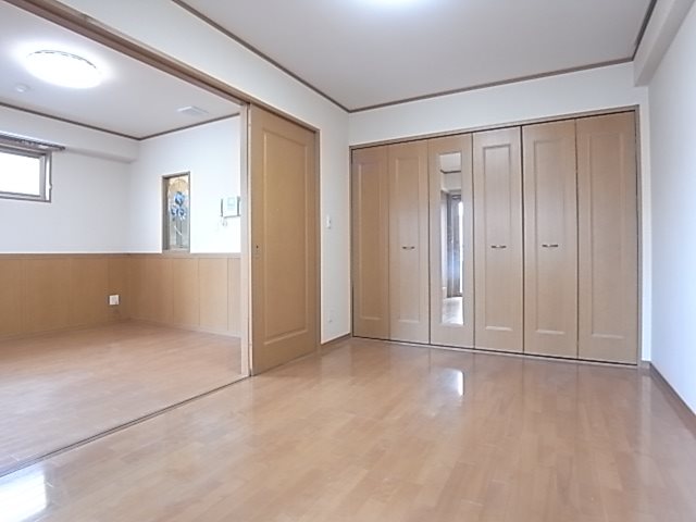USビル ※別のお部屋の写真になります