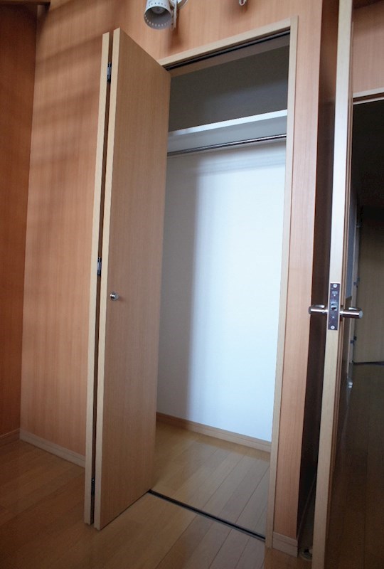 レジディア仙台一番町 収納