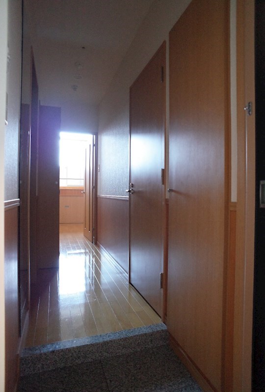 レジディア仙台一番町 玄関